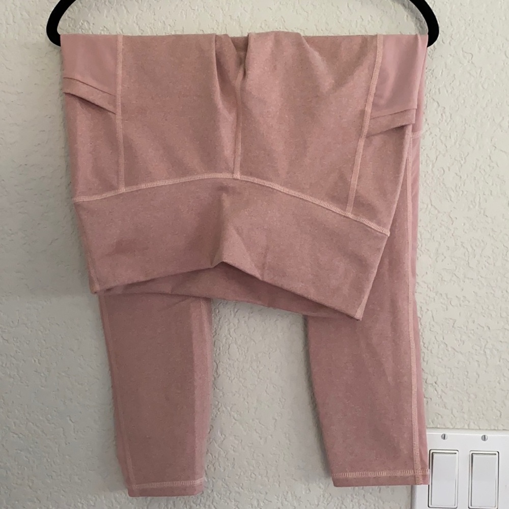 Pink Fabletics leggings